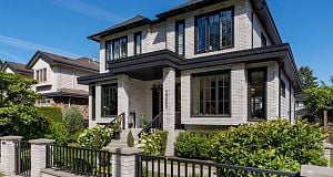 2305 W King Edward Avenue Arbutus