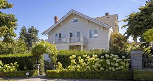 5112 Maple Street Quilchena