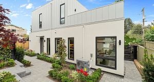 948 W 57th Avenue South Cambie