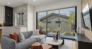 2 3255 W 13th Avenue Kitsilano