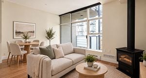 322 8988 Hudson Street Marpole