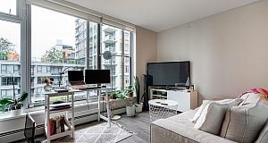 524 1783 Manitoba Street False Creek