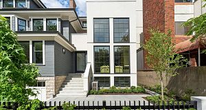 1683 Nelson Street West End VW
