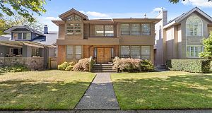 6579 Angus Drive South Granville