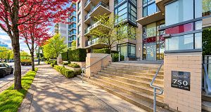 514 750 W 12th Avenue Fairview VW