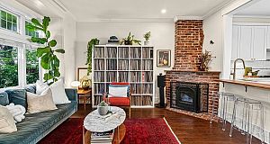 2634 Hemlock Street Fairview VW