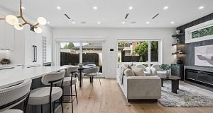 2 4549 W 11th Avenue Point Grey