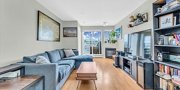 Photo of 202 2973 KINGSWAY in Vancouver