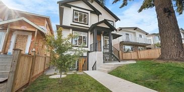 Photo of 1 3644 E 28TH AVENUE in Vancouver