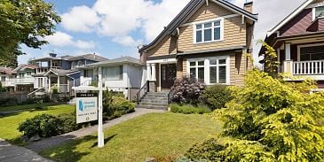 Photo of 439 46 AVENUE in Vancouver