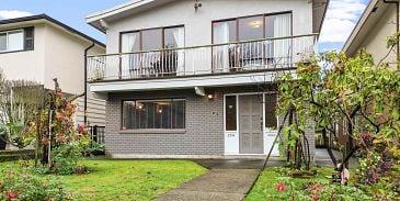 Photo of 2944 E 4TH AVENUE in Vancouver