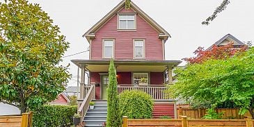 Photo of 869 W 17TH AVENUE in Vancouver