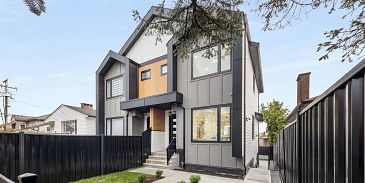 Photo of 670 E 64 AVENUE in Vancouver