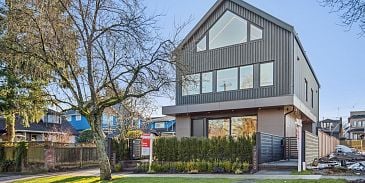 Photo of 1 3620 W 20TH AVENUE in Vancouver