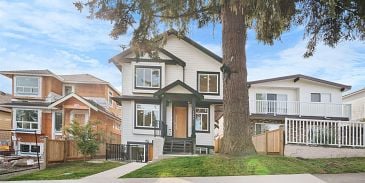 Photo of 1 3644 E 28TH AVENUE in Vancouver