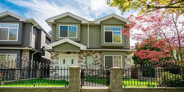 Photo of 952 E 31ST AVENUE, Vancouver BC V5V 2X4 in Vancouver
