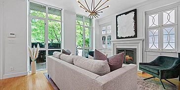 Photo of 471 BEACH CRESCENT, Vancouver BC V6Z 3B9 in Vancouver