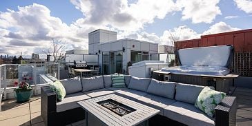 Photo of 504 379 E BROADWAY, Vancouver BC V5T 1W6 in Vancouver