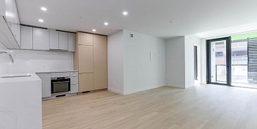Photo of 505 239 KEEFER STREET, Vancouver BC V6A 1X6 in Vancouver