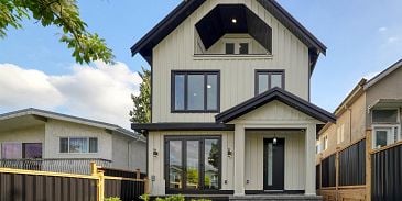 Photo of 2 3216 VENABLES STREET, Vancouver BC V5K 2S6 in Vancouver