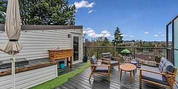 Photo of 217 2910 E Pender Street in Vancouver