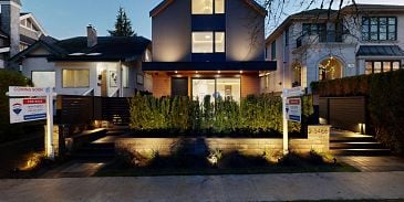 Photo of 1 3466 W 22nd Avenue in Vancouver
