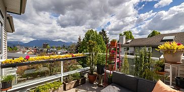 Photo of 404 3480 Main Street in Vancouver