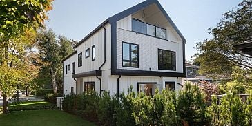 Photo of 3075 Courtenay Street in Vancouver
