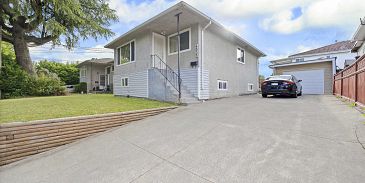 Photo of 4835 Chatham Street in Vancouver
