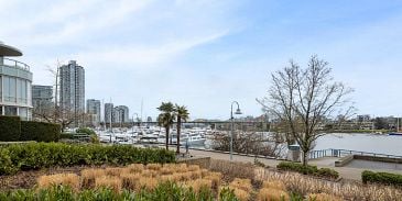 Photo of 907 1288 Marinaside Crescent in Vancouver