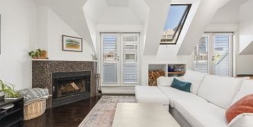 Photo of 1858 W 1st Avenue in Vancouver