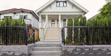 Photo of 2530 Mcgill Street in Vancouver
