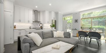 Photo of 987 Richards Street in Vancouver