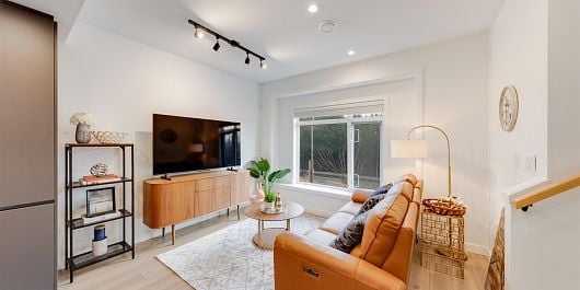 3 5651 Steveston Highway