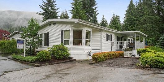 78 3295 Sunnyside Road