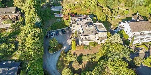 2975 Marine Drive
