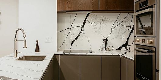 407 1455 ROBSON STREET, Vancouver BC V6G 1C1