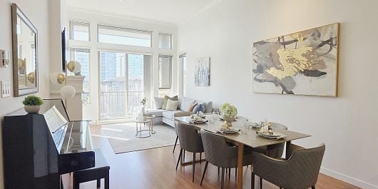 1427 5133 Garden City Road
