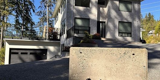 2425 LEGGETT DRIVE, Anmore BC V3H 4W9