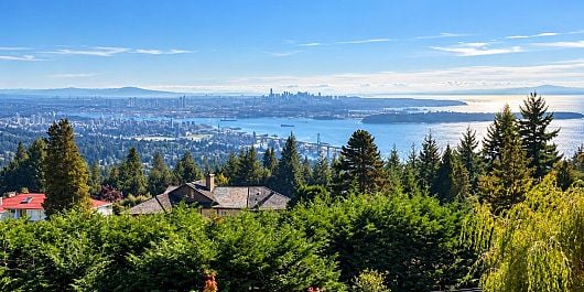 1098 HILLSIDE ROAD, West Vancouver BC V7S 2E9