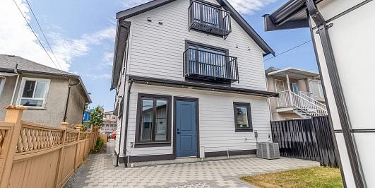 Photo of 5094 CLARENDON STREET in East Vancouver