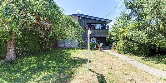 Photo of 3402 PRICE STREET in East Vancouver