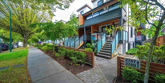 Photo of 2743 WARD STREET in East Vancouver