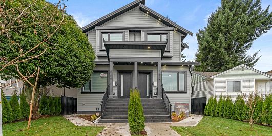 Photo of 3224 MARMION AVENUE in East Vancouver