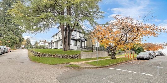 Photo of 2496 E 27TH AVENUE in East Vancouver