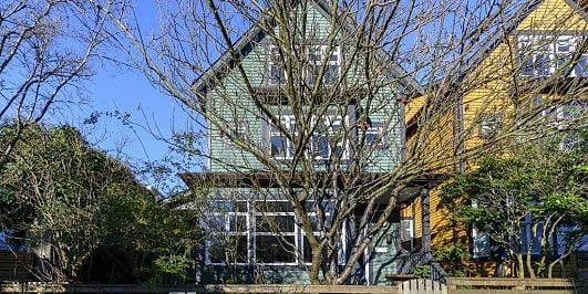 Photo of 1055 E PENDER STREET in East Vancouver