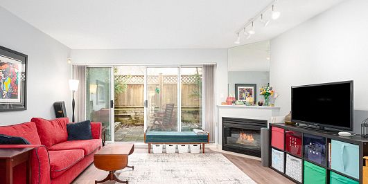 Photo of 3375 FIELDSTONE AVENUE, Vancouver BC V5S 4R9 in East Vancouver