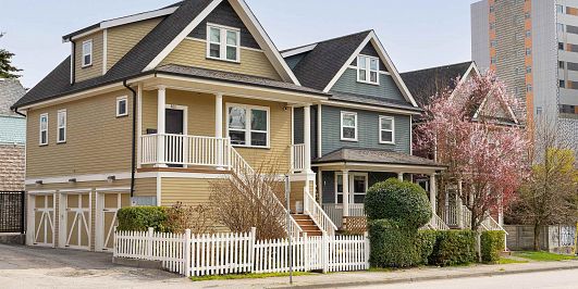 Photo of 880 GORE AVENUE, Vancouver BC V6A 3A1 in East Vancouver