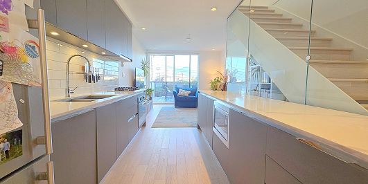 Photo of 311 1647 E PENDER STREET, Vancouver BC V5L 1W2 in East Vancouver