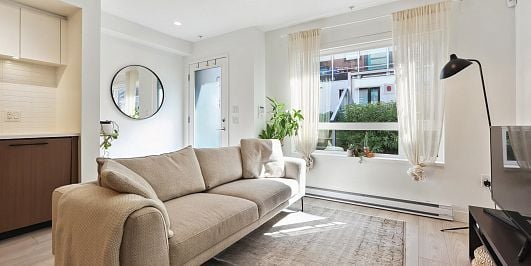 Photo of 218 311 E 16 AVENUE, Vancouver BC V5T 2T7 in East Vancouver